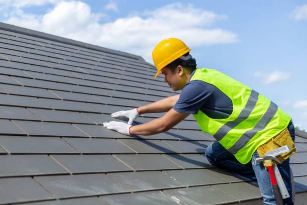 Best Commercial Roofing Services  in Desert Aire, WA